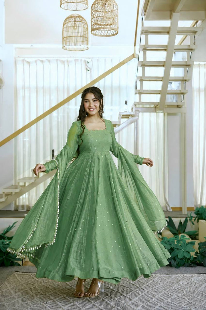 Mint Green Color Scalloped Neck Salsa Silk Gown