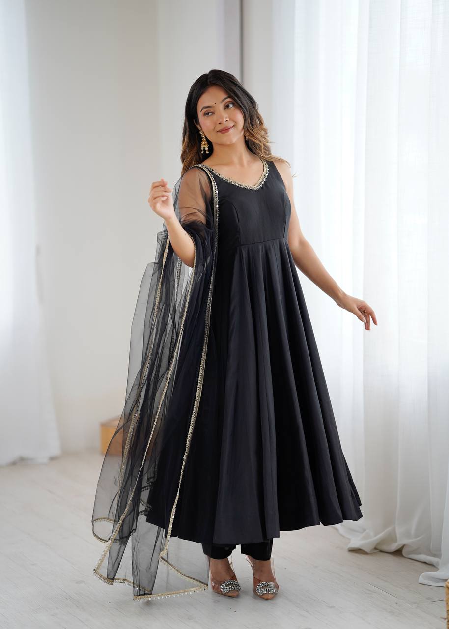Black Sleeveless Roman Silk Chanderi Flared Anarkali Suit
