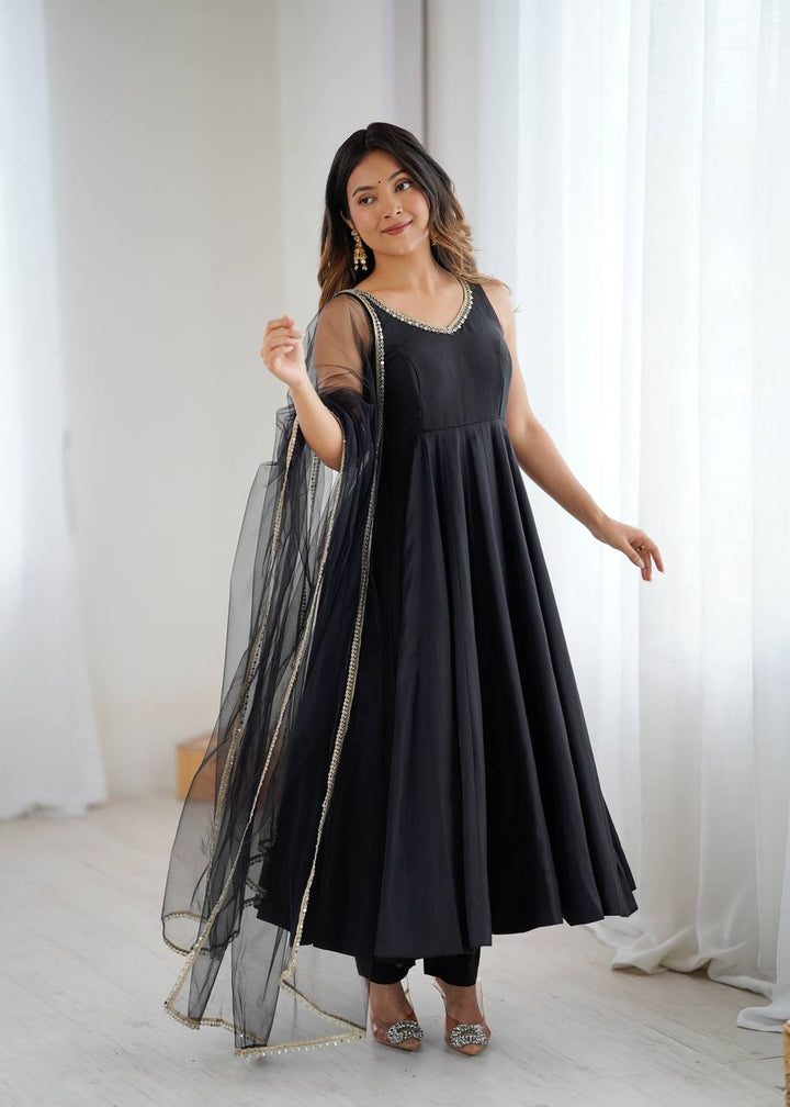 Black Sleeveless Roman Silk Chanderi Flared Anarkali Suit
