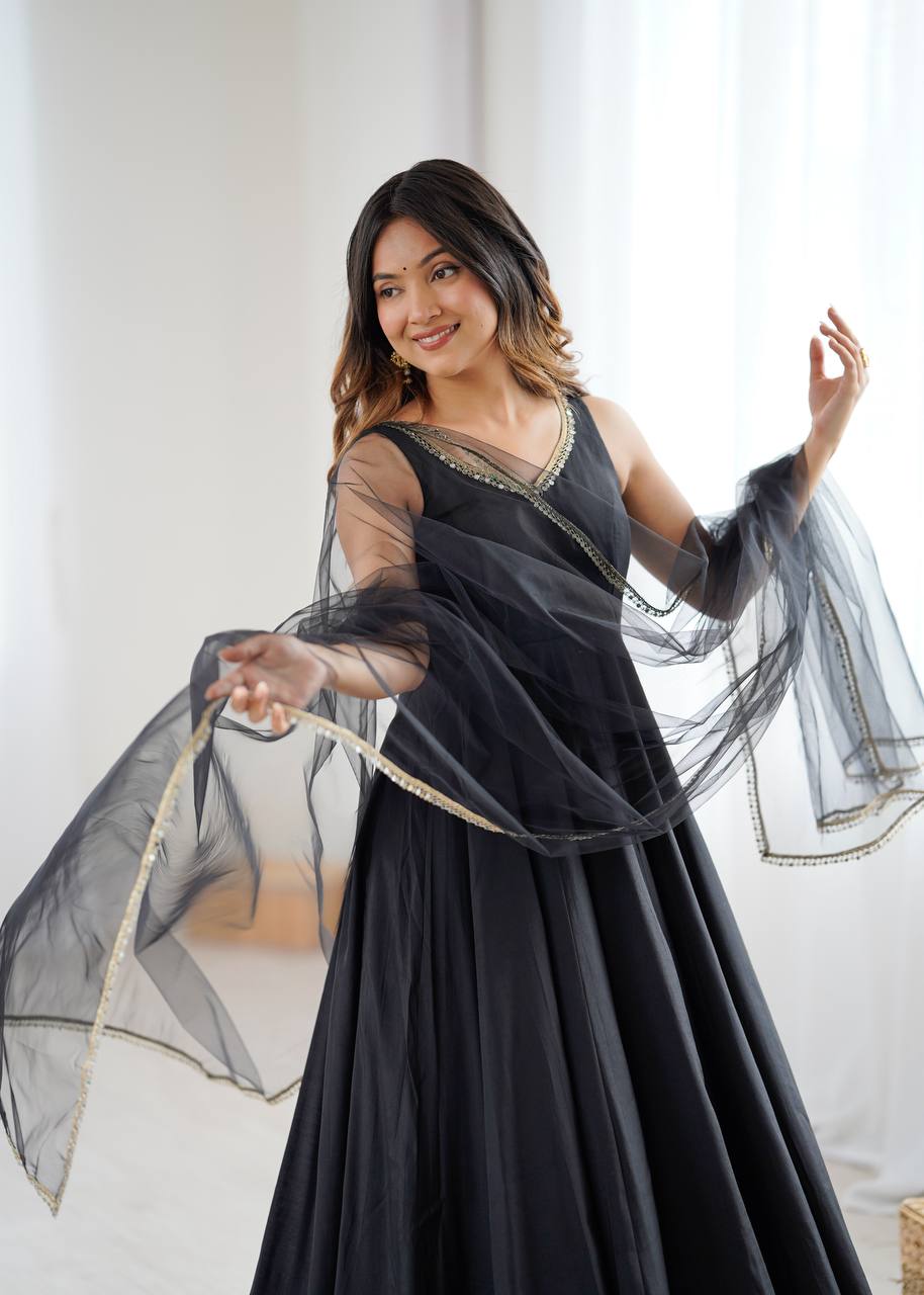 Black Sleeveless Roman Silk Chanderi Flared Anarkali Suit