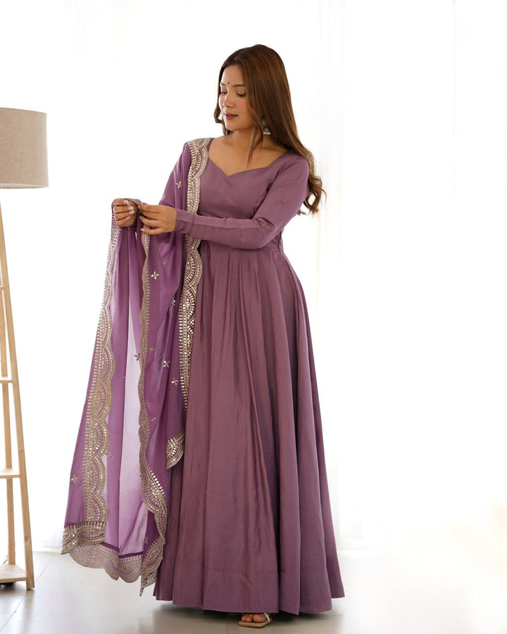 Dusty Mauve Flared Anarkali Suit Set With Scalloped Dupatta