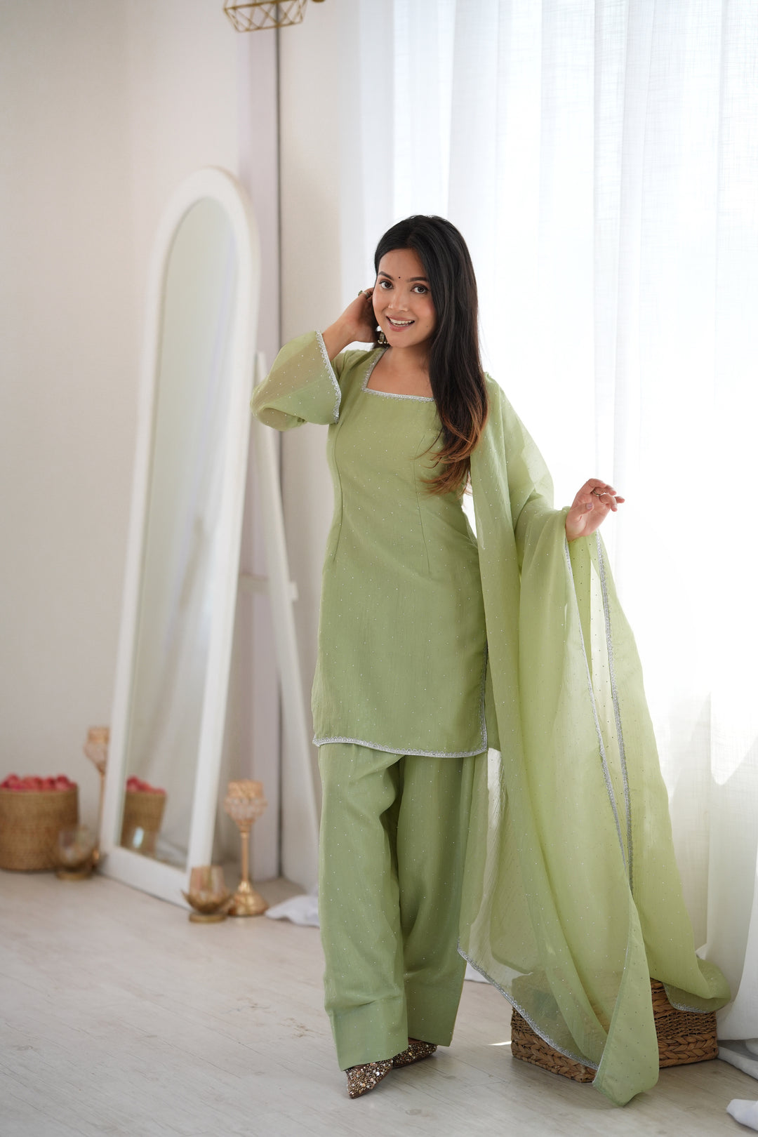 Pista Crunchy Silk Farshi Salwar Suit