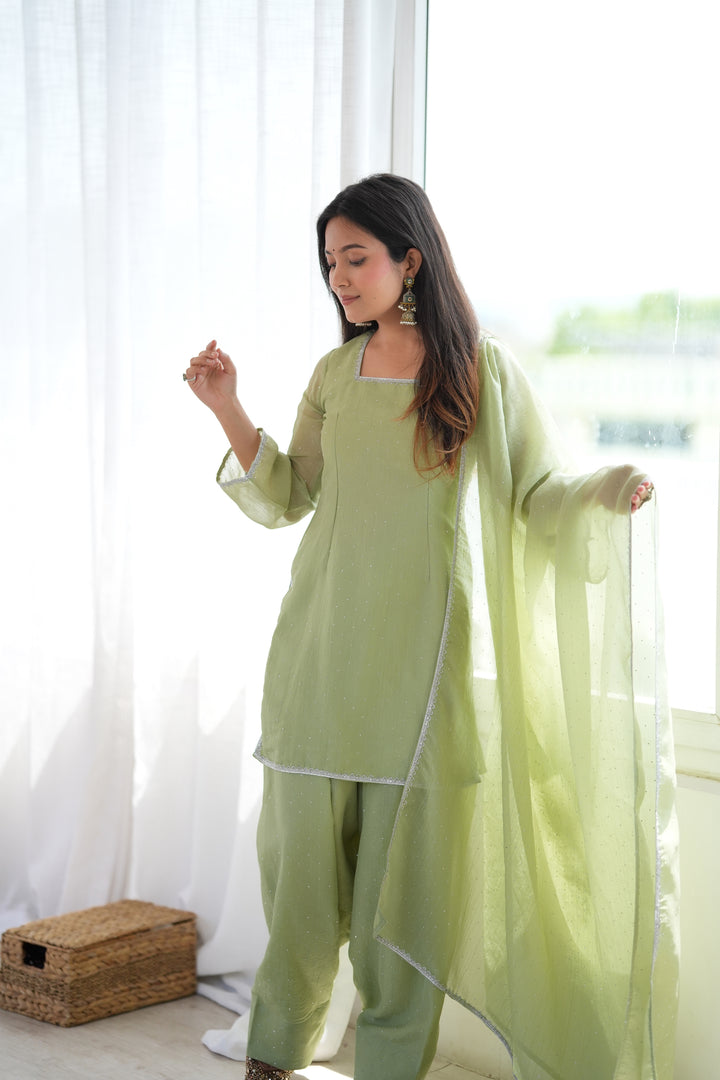 Pista Crunchy Silk Farshi Salwar Suit