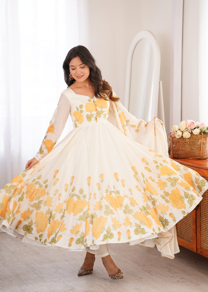 Off-White Floral Anarkali Kurta Pant Dupatta Set